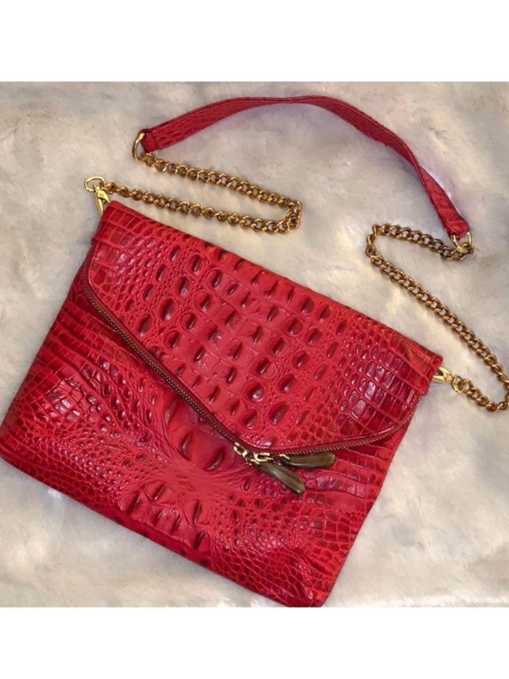 GORGEOUS Croc-Embossed Leather Bag w/ Detachable Strap, used 1x, STUNNING
